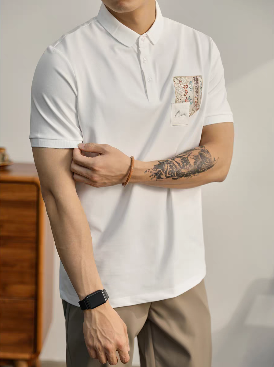 Baroque Crest Pocket Polo T-Shirt: Luxury Comfort, Stylish Design, Premium Fabric