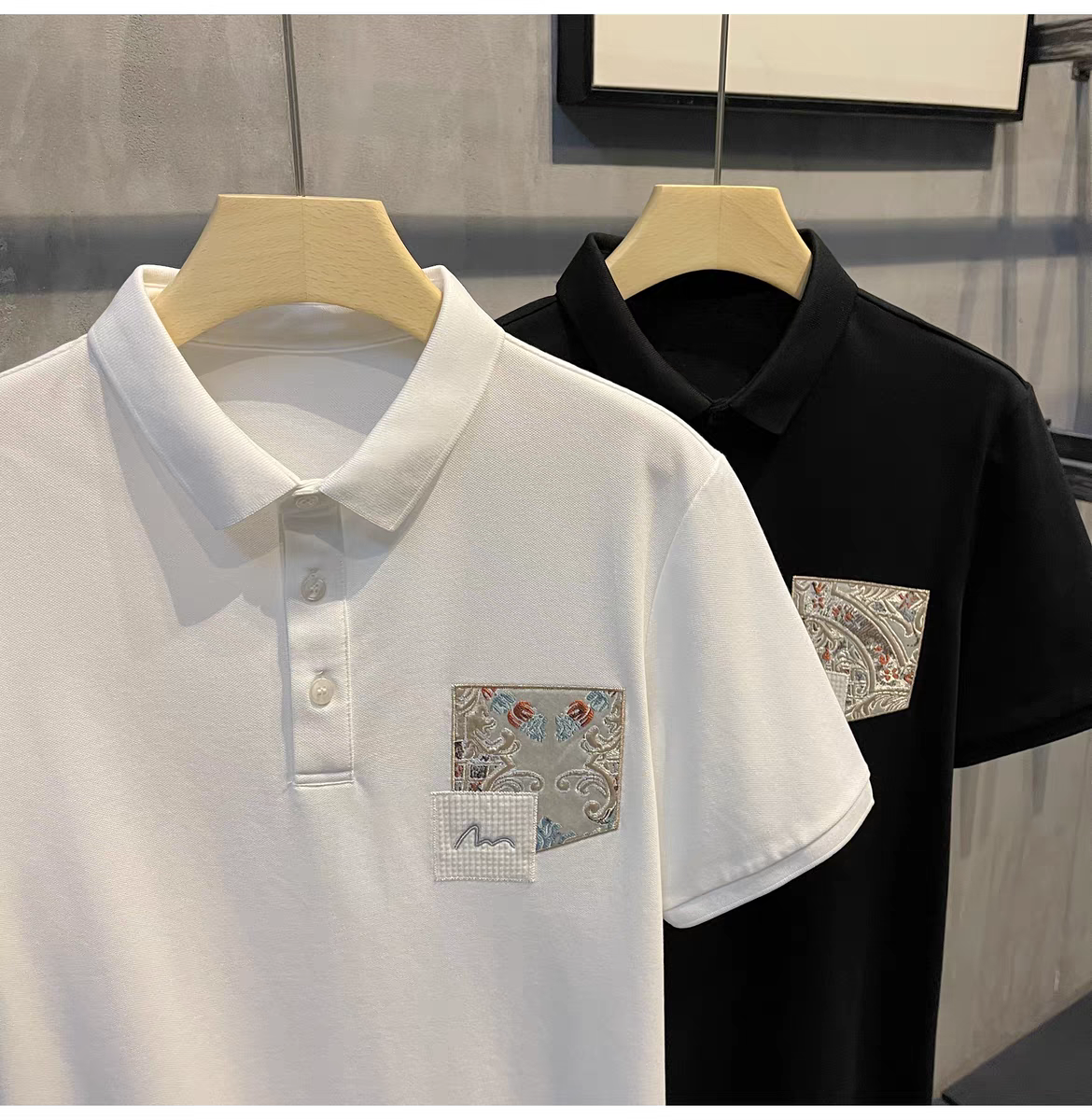 Baroque Crest Pocket Polo T-Shirt: Luxury Comfort, Stylish Design, Premium Fabric